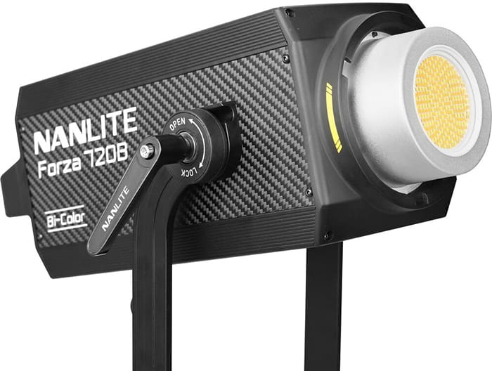 Nanlite Forza 720B mang đến nhiều phương thức điều khiển linh hoạt