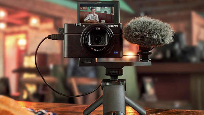 Để livestream đạt chất lượng cao, bạn cần chuẩn bị đầy đủ thiết bị