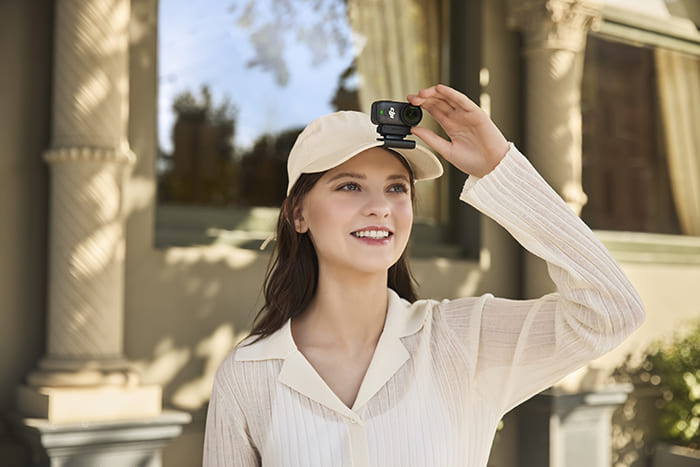 Camera chính của DJI Osmo Nano nặng chỉ 52g với kích thước 57 x 29 x 28mm
