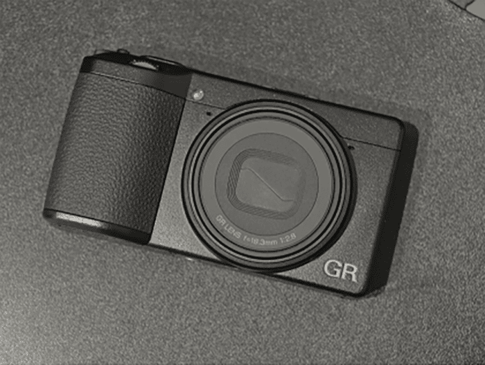 Các chương trình ưu đãi, khuyến mãi cuối năm cũng là cơ hội tốt để sở hữu Ricoh GR4 với mức giá tham khảo hợp lý