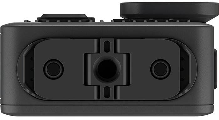 GoPro LIT HERO hỗ trợ 8 lệnh giọng nói, tương thích với 11 ngôn ngữ và 6 giọng vùng miền