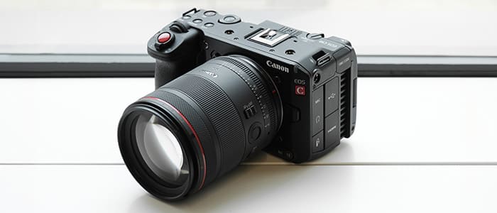 Canon C50 hỗ trợ giao thức XC để điều khiển từ xa qua Wi-Fi hoặc adapter Ethernet USB-C