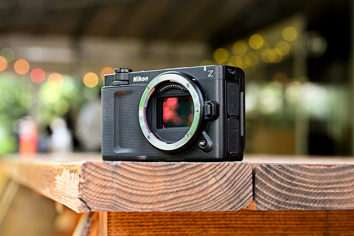 Nikon ZR trang bị cảm biến CMOS kích thước full frame (35,9 × 23,9 mm) với độ phân giải 24,5 megapixel
