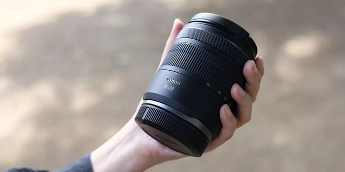 CANON RF 16-28MM F/2.8 IS STM tích hợp công nghệ chống rung quang học 5.5 stops