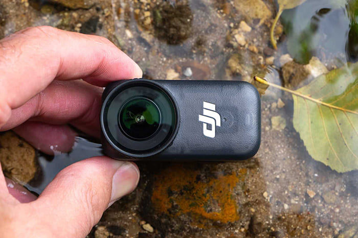 DJI Osmo Nanocó khả năng chống thấm nước đến độ sâu 10 mét mà không cần vỏ bảo vệ
