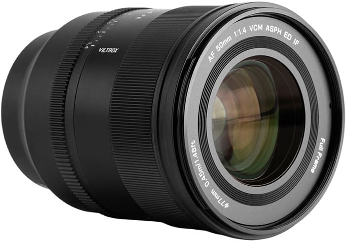 Viltrox AF 50mm f/1.4 được cấu tạo từ 15 thấu kính trong 11 nhóm