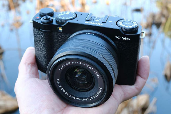 X-M5 cung cấp chế độ video chuyên nghiệp cho Vlogger