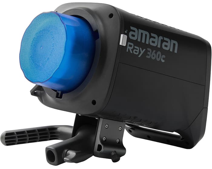  Amaran 360C hoạt động ổn định ngay cả ở công suất cao, trong khi độ ồn của quạt chỉ khoảng 28 dBA