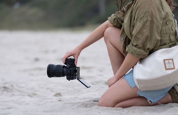 Máy hỗ trợ Compressed HQ RAW, Lossless Compressed RAW và Lightweight RAW