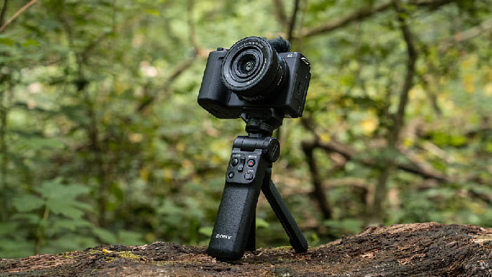 Sony trang bị cho ZV-E10 Mark II hệ thống Fast Hybrid AF với 759 điểm lấy nét cho ảnh và 495 điểm cho video