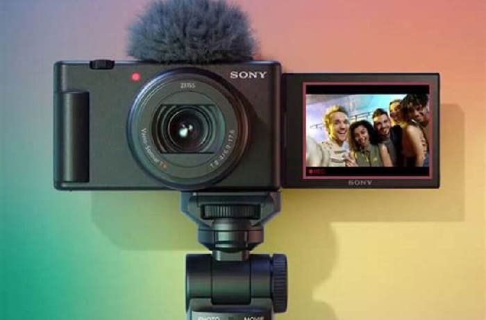 Sony ZV-E10 Mark II sử dụng ngàm Sony E-Mount APS-C, đi kèm cảm biến CMOS BSI Exmor R 26MP kích thước 23.5 x 15.6mm