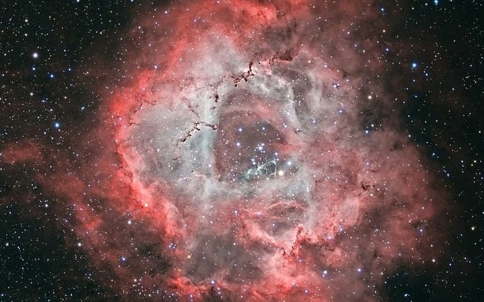 Thời điểm trong năm ảnh hưởng đến giờ chụp tối hoặc sáng sớm tùy vào độ cao của Ngân Hà