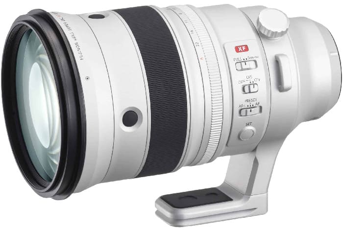 TC là viết tắt của Teleconverter, một phụ kiện được gắn giữa ống kính và thân máy ảnh nhằm tăng tiêu cự hiệu dụng của ống kính