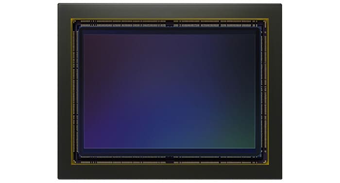 Điểm nổi bật lớn nhất trên Sony A7R VI chính là cảm biến Exmor RS BSI CMOS stacked full-frame độ phân giải lên đến 66.8MP