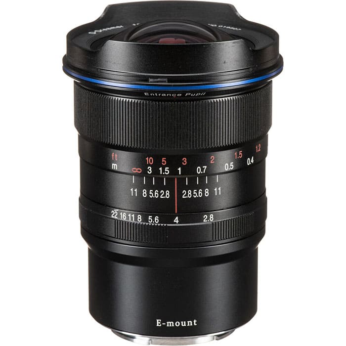 Laowa 12mm F/2.8 Zero-D sử dụng cơ chế lấy nét hoàn toàn thủ công kết hợp hệ thống Floating Optical giúp duy trì chất lượng hình ảnh ổn định