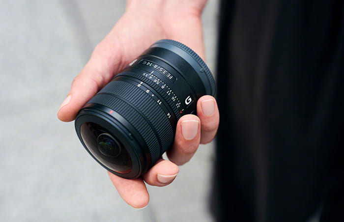 Sony FE 8–14mm F/3.5 G là ống kính zoom fisheye dành cho hệ máy Sony E-mount full-fram