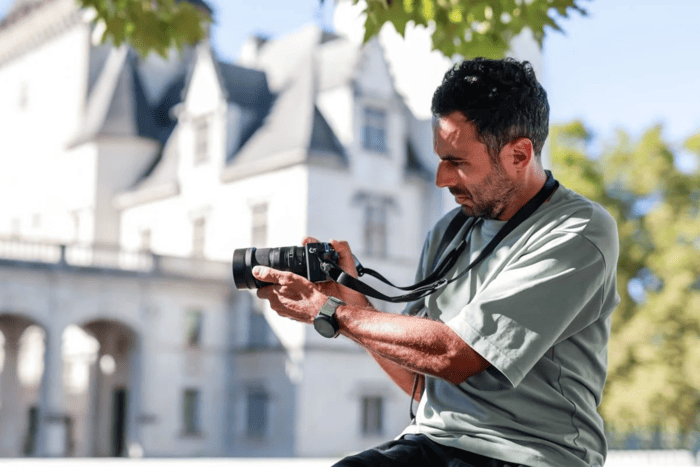 Sigma 50-120mm F2.8 DC OS Contemporary sử dụng mô-tơ tuyến tính HLA (High-response Linear Actuator)
