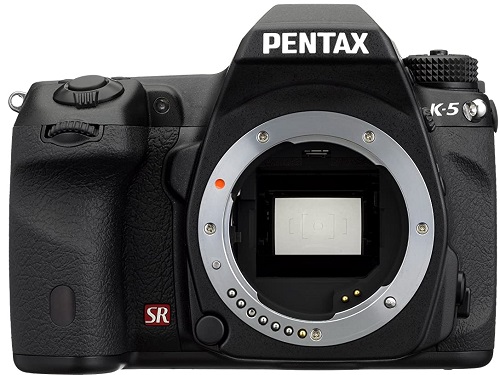 Hãy khám phá ảnh về Pentax K5 - chiếc máy ảnh chuyên nghiệp của Pentax với cảm biến APS-C CMOS, độ phân giải 16,3 megapixel và khả năng chống rung tuyệt vời để cho ra những bức ảnh sắc nét và đầy chất lượng.