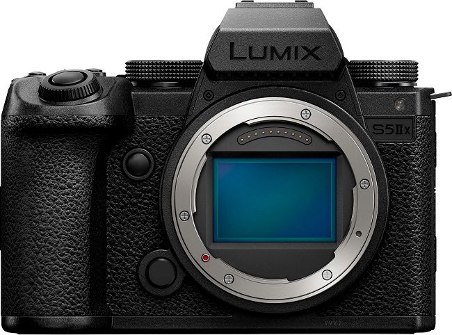 Panasonic Lumix DC-S5 Mark II X