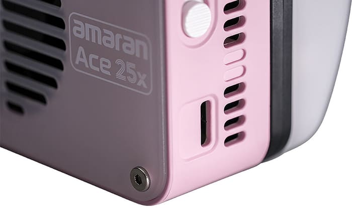 Luce LED Amaran Ace 25x Bi-Color 32W On-camera – 2700-6500K, 6320 Lux, Ricarica USB-C Rapida, App Wireless E Montaggio Magnetico - 2