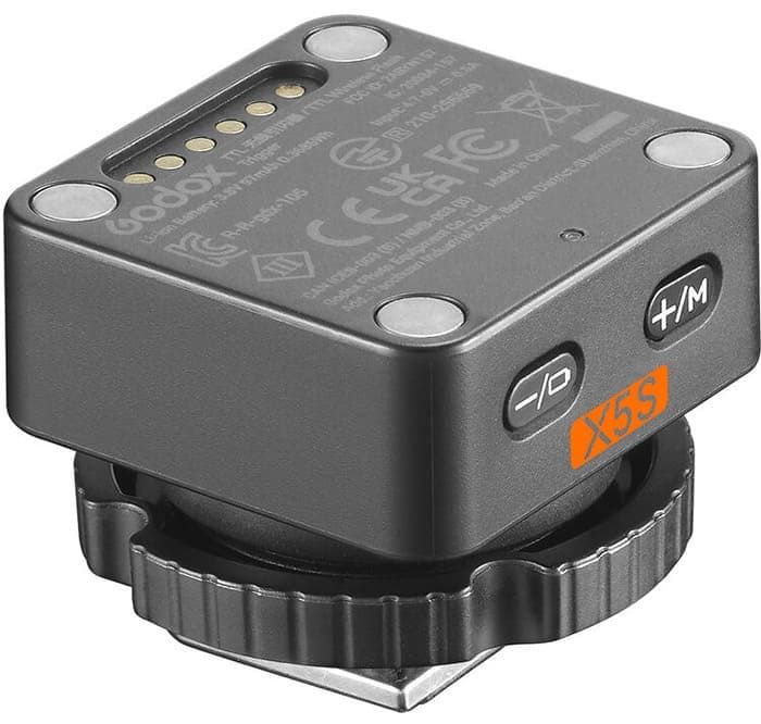 X5 dùng pin 3.8V 100mAh