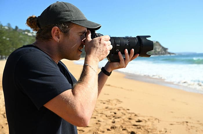 Nikon Z 70-200mm f/2.8 VR S II có khoảng cách lấy nét gần được cải thiện đáng kể