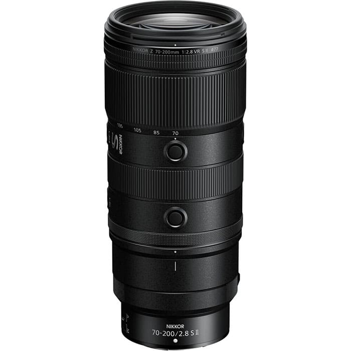 Nikon Z 70-200mm f/2.8 VR S II mang lại hiệu ứng hậu cảnh mềm mại và tự nhiên hơn
