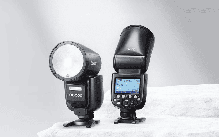 Godox V1 Pro là dòng flash đầu tròn cao cấp mang lại chất lượng ánh sáng mềm mại và đồng đều