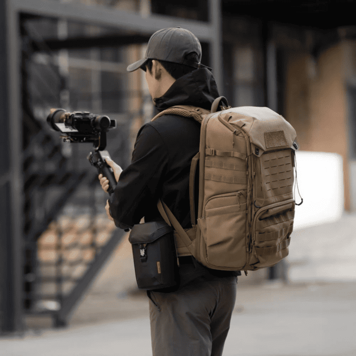 PGYTECH trang bị cho dòng OneMo Tactical 35L ngăn trước có khả năng mở rộng linh hoạt