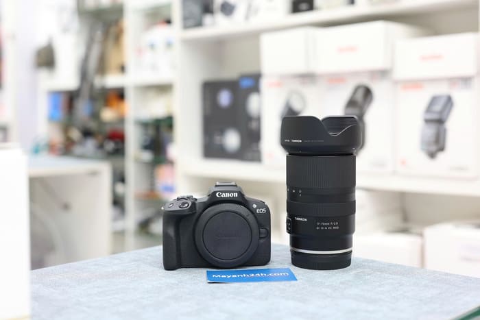Tamron 17-70mm sử dụng động cơ lấy nét bước RXD có khả năng lấy nét nhanh, chính xác và vận hành êm ái
