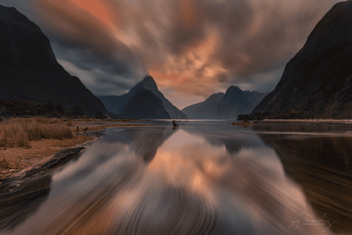 Canon EOS 5DS, EF16-35mm f/4L IS USM lens, f/16, 19mm, 60sec, ISO 100