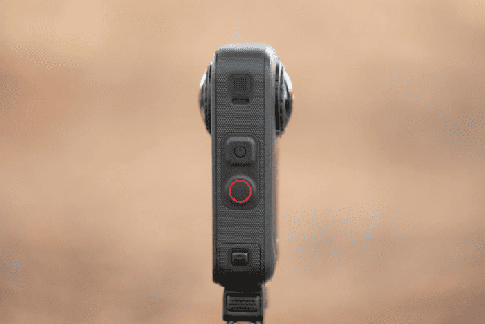 Một ưu điểm khác của Insta360 X6 nằm ở khả năng sử dụng trong nhiều môi trường khác nhau