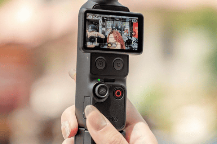 DJI Osmo Pocket 4P sử dụng pin Li-ion 1545mAh, phù hợp với định hướng nhỏ gọn và cơ động của thiết bị