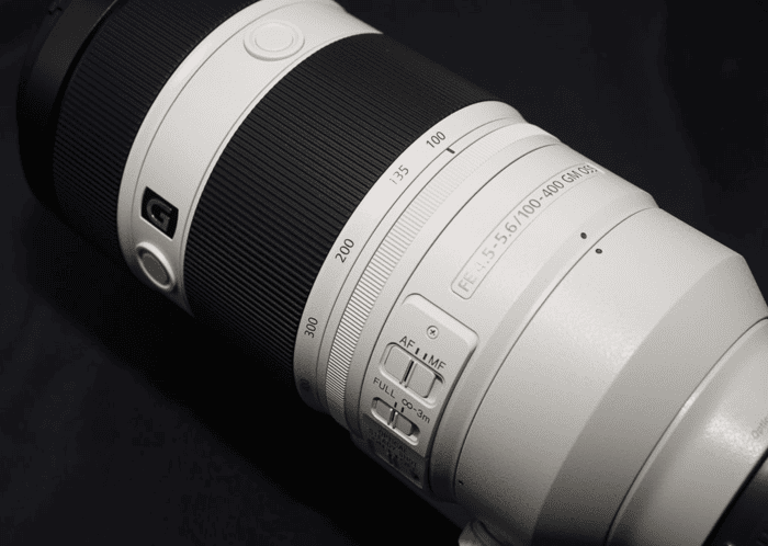 Khi sử dụng tiêu cự 300-400mm, rung máy có thể ảnh hưởng rõ rệt đến độ sắc nét của hình ảnh