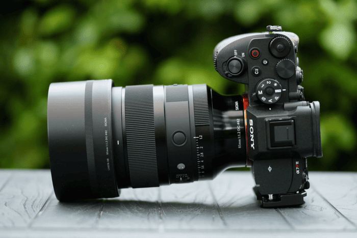 Sigma tập trung vào khả năng cân bằng giữa hiệu suất quang học và tính cơ động trên 85mm f/1.2 DG Art