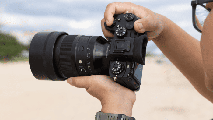Bên cạnh chất lượng hình ảnh, Sigma 85mm f/1.2 DG Art còn được trang bị hệ thống lấy nét tự động Dual HLA