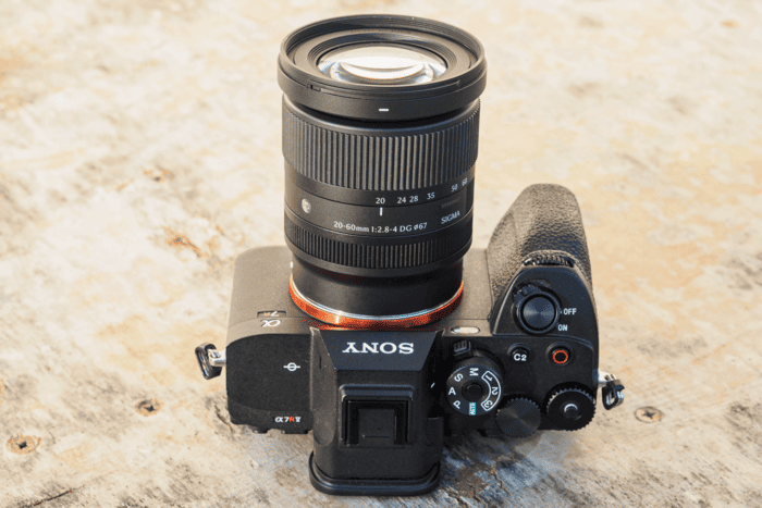 Sigma AF 20-60mm F/2.8-4 DG Contemporary cho kết quả khá tốt trong nhiều điều kiện sử dụng