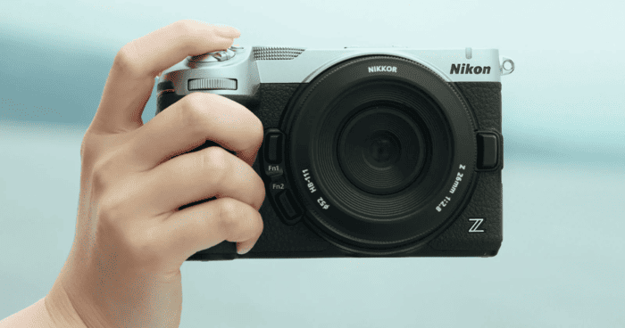 Một trong những điểm được Nikon tập trung trên Nikon Z5 IIC là thiết kế hướng đến tính cơ động