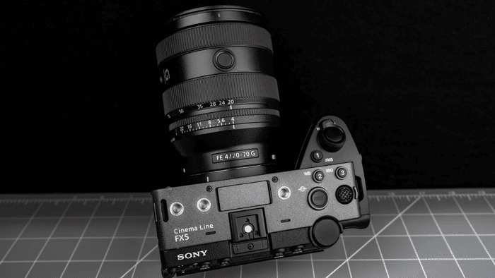 Cảm biến 16MP mới trên Sony FX5 là một trong những yếu tố khiến câu chuyện về A7S IV trở nên phức tạp hơn