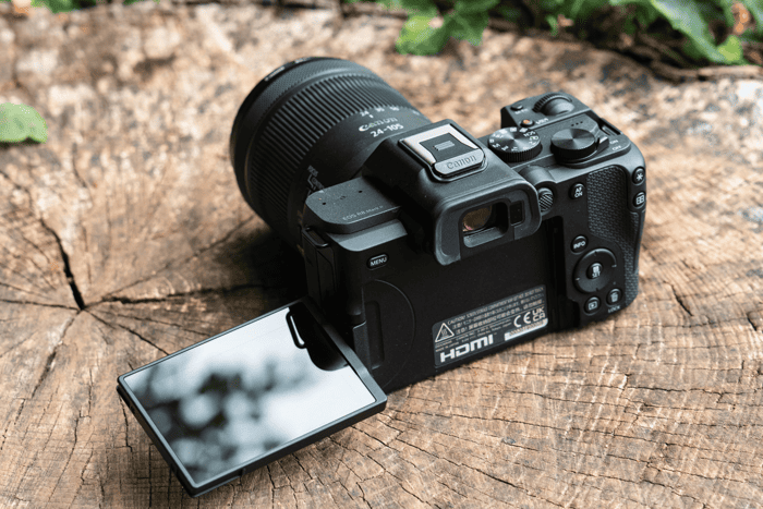 Canon EOS R8 Mark II tiếp tục sử dụng cảm biến CMOS Full-Frame 24.2MP