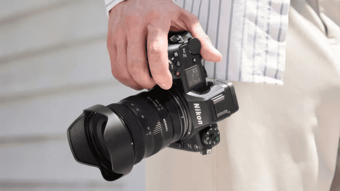 Tamron 20-40mm f/2.8 Di III VXD Nikon Z có cấu trúc quang học gồm 12 thấu kính trong 11 nhóm