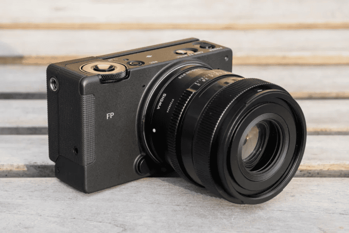 Sigma FP2 tập trung vào các tính năng phục vụ quay video và hậu kỳ