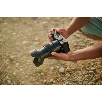 Nikon-ZR-9