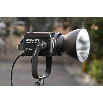 LED-Nanlite-Forza-300B-II-Bi-Color-12