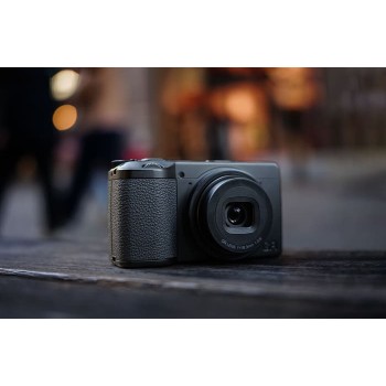 Ricoh-GR -IV-Monochrome-7