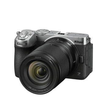 nikon-z5-iic-bac-kit-24-105mm-2
