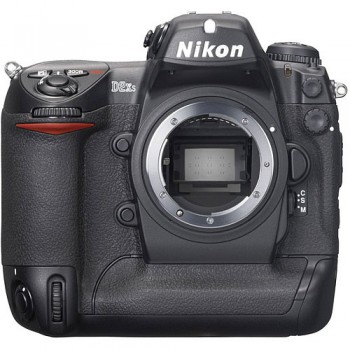 Nikon D2xs, Mới 90% / Chụp 22k shot
